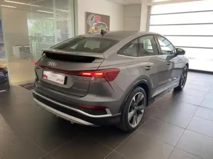 Photo 6 Audi Q4 e-tron Q4 Sportback e-tron 40 e-tron 204ch S line