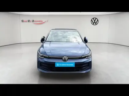 Photo 7 Volkswagen Golf  1.5 eHybrid 204ch VW Edition DSG6