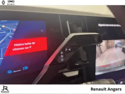 Photo 5 Renault Espace  1.2 E-Tech full hybrid 200ch Techno 7 places - 24