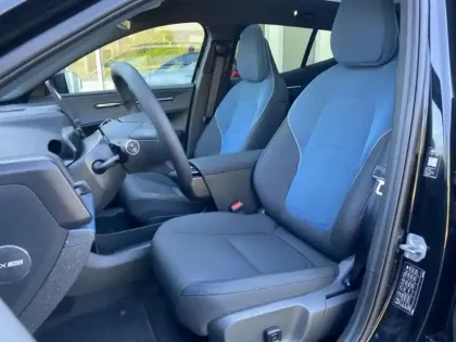 Photo 5 Volvo Ex30  P5 Long Range 272ch 69kWh Ultra