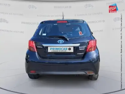 Photo 6 Toyota Yaris  HSD 100h France 5p