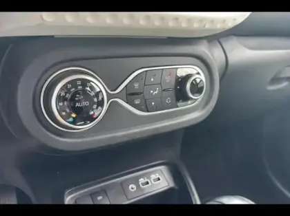 Photo 14 Renault Twingo  1.0 SCe 65ch Equilibre