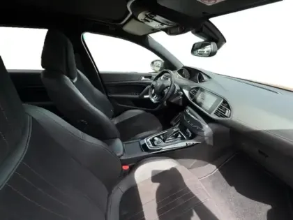 Photo 14 Peugeot 308  1.2 PureTech 130ch E6.c S&S GT Line EAT8