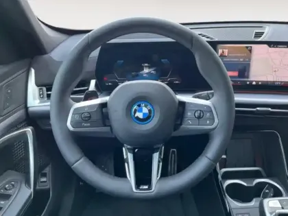 Photo 11 BMW X1  ieDrive20 204ch M Sport