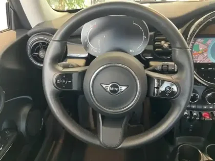 Photo 5 Mini Mini  Cooper 136ch Edition Premium Plus BVA7