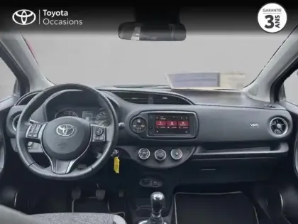 Photo 7 Toyota Yaris  110 VVT-i Design Y20 5p MY19