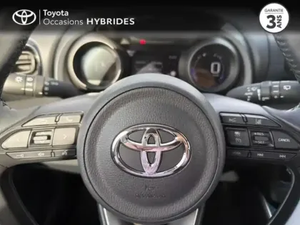 Photo 12 Toyota Yaris  116h Design 5p MY22