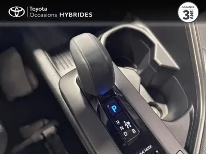 Photo 11 Toyota C-HR  1.8 Hybride 140ch Dynamic NG23