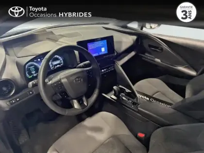 Photo 6 Toyota C-HR  1.8 Hybride 140ch Dynamic NG23