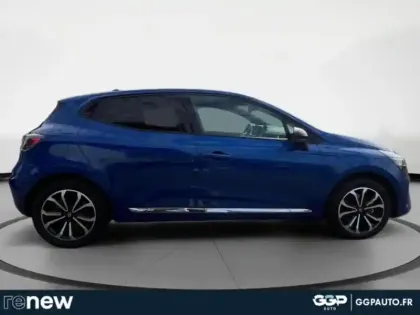 Photo 5 Renault Clio  1.6 E-Tech 145ch full hybrid Techno - 24