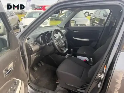 Photo 12 Suzuki Swift  1.2 Dualjet Hybrid 83ch Pack