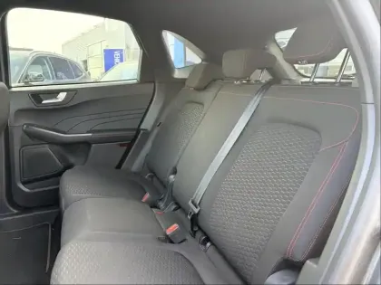Photo 11 Ford Kuga  2.5 Duratec 190ch FHEV E85 ST-Line BVA