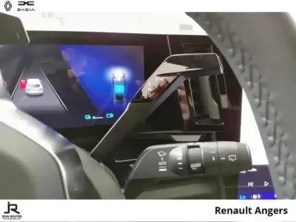 Photo 5 Renault Austral  1.2 E-Tech full hybrid 200ch Techno - 25