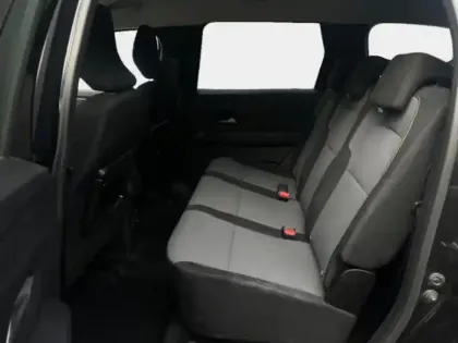Photo 11 Dacia Jogger  1.6 hybrid 140ch Extreme 7 places -24