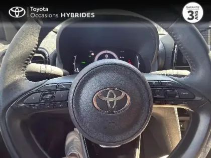 Photo 12 Toyota Yaris  Cross 130h Design AWD-i MY25