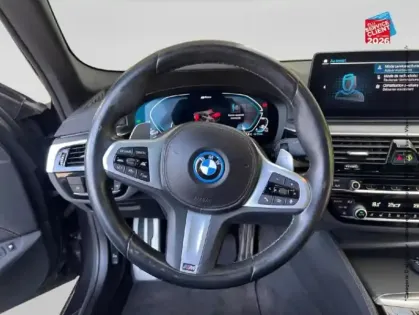 Photo 11 BMW Serie 5 Série 5 545eA xDrive 394ch M Sport Steptronic