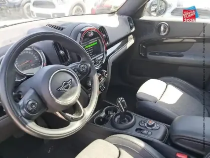 Photo 14 Mini Countryman  One 102ch Oakwood BVA7 Euro6d-T