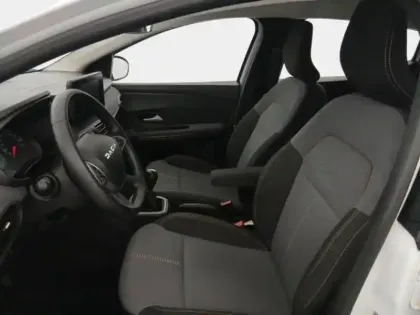 Photo 13 Dacia Sandero  1.0 ECO-G 100ch Stepway Extreme