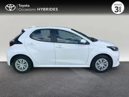 Photo 5 Toyota Yaris  116h Dynamic 5p MC24