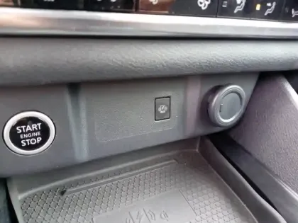 Photo 18 Nissan Qashqai  Mild Hybrid 158 ch Xtronic