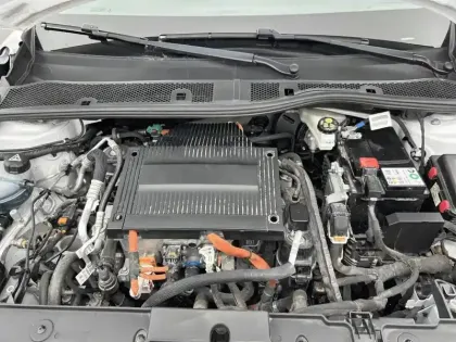 Photo 24 Opel Corsa  Electrique 136 ch & Batterie 50 kWh