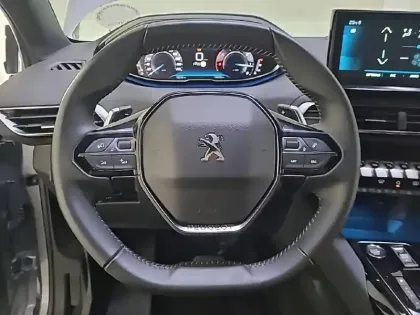 Photo 8 Peugeot 3008  BlueHDi 130ch S&S EAT8