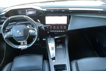 Photo 18 Peugeot 308  PHEV 225 e-EAT8