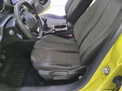 Photo 12 Peugeot 208  PureTech 100 S&S BVM6