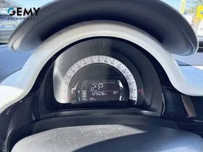 Photo 17 Renault Twingo  III E-Tech