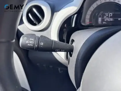 Photo 16 Renault Twingo  III E-Tech