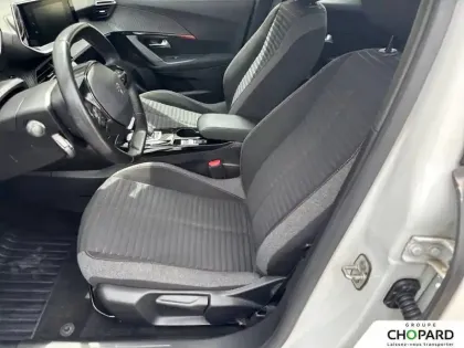 Photo 10 Peugeot 2008  Moteur électrique 136 ch