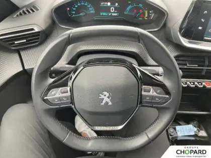 Photo 16 Peugeot 208  Electrique 50 kWh 136ch