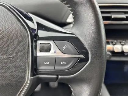 Photo 45 Peugeot 3008  BlueHDi 130ch S&S BVM6