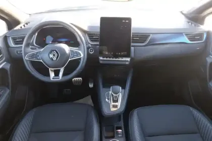 Photo 8 Renault Captur  E-Tech full hybrid 145 ch