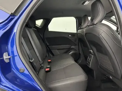 Photo 24 Renault Captur  E-Tech full hybrid 145 ch