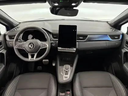 Photo 37 Renault Captur  E-Tech full hybrid 145 ch