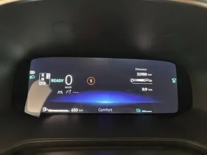Photo 25 Renault Captur  E-Tech full hybrid 145 ch