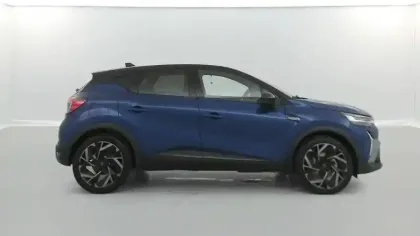 Photo 14 Renault Captur  E-Tech full hybrid 145 ch