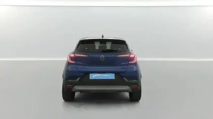 Photo 12 Renault Captur  E-Tech full hybrid 145 ch