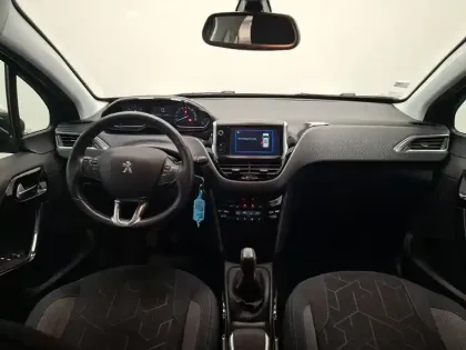 Photo 9 Peugeot 2008  BlueHDi 100ch S&S BVM5