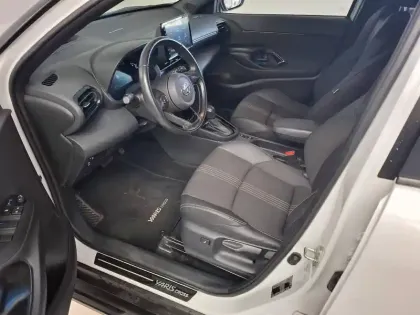 Photo 18 Toyota Yaris  Cross Hybride 116h 2WD