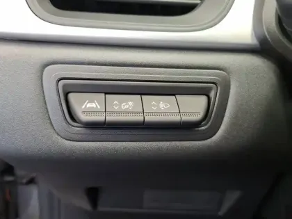 Photo 33 Renault Captur  E-Tech 145 - 21