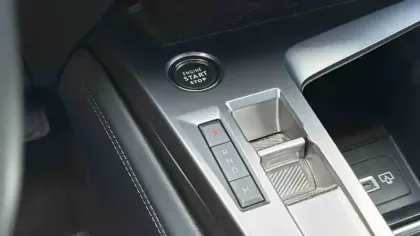 Photo 18 Peugeot 308  PHEV 180 e-EAT8