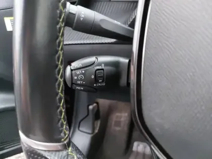 Photo 38 Peugeot 208  Electrique 50 kWh 136ch