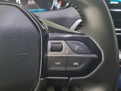 Photo 48 Peugeot 3008  Puretech 130ch S&S BVM6