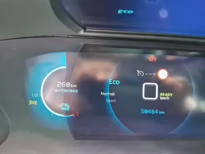 Photo 18 Peugeot 2008  Electrique 136 ch