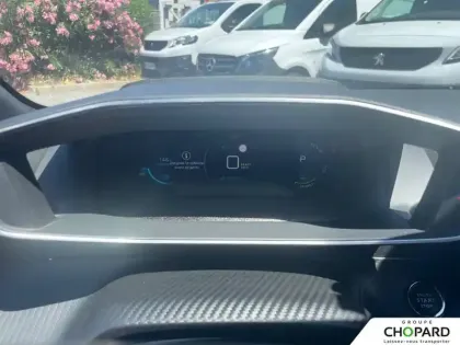 Photo 18 Peugeot 208  Electrique 50 kWh 136ch