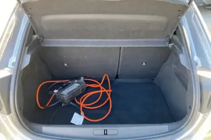 Photo 39 Peugeot 208  Electrique 50 kWh 136ch