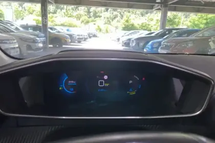 Photo 20 Peugeot 208  Electrique 50 kWh 136ch
