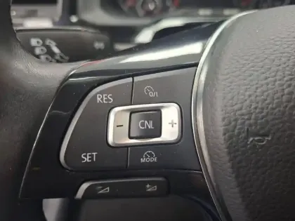 Photo 38 Volkswagen Polo  1.6 TDI 80 S&S BVM5